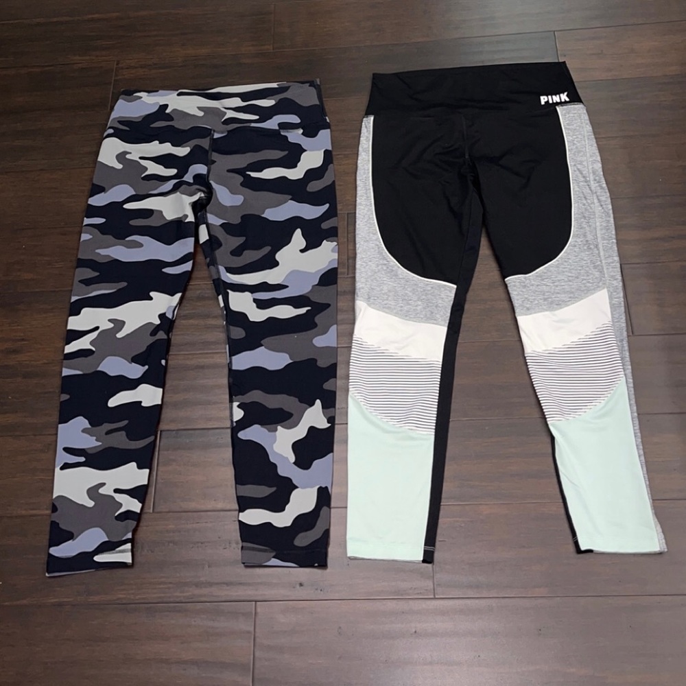 Pair of VS PINK ultimate leggings